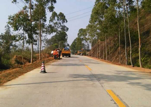 信宜市省道S370路段改造工程基本完成 信宜市省道S370路段改造工程基本完成